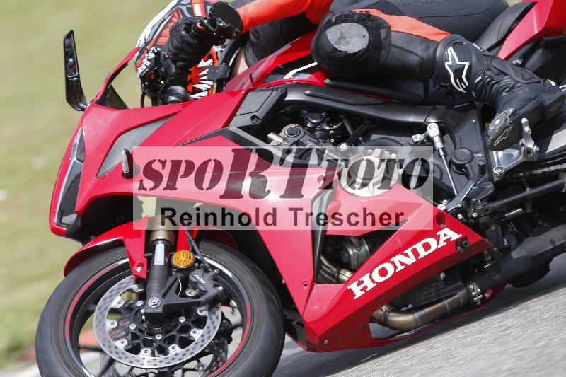 Archiv-2025/25 10.06.2025 MaxRacing ADR/Gruppe gruen/14